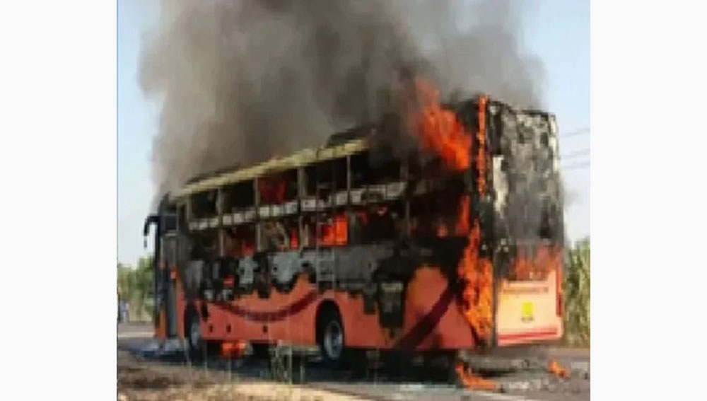 भारतको राजस्थानमा बसमा आगलागी हुँदा २० जनाको मृत्यु