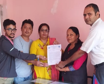 विर्तामोड इस्टुले नगर शिक्षा समितिलाई ज्ञापनपत्र बुझायो
