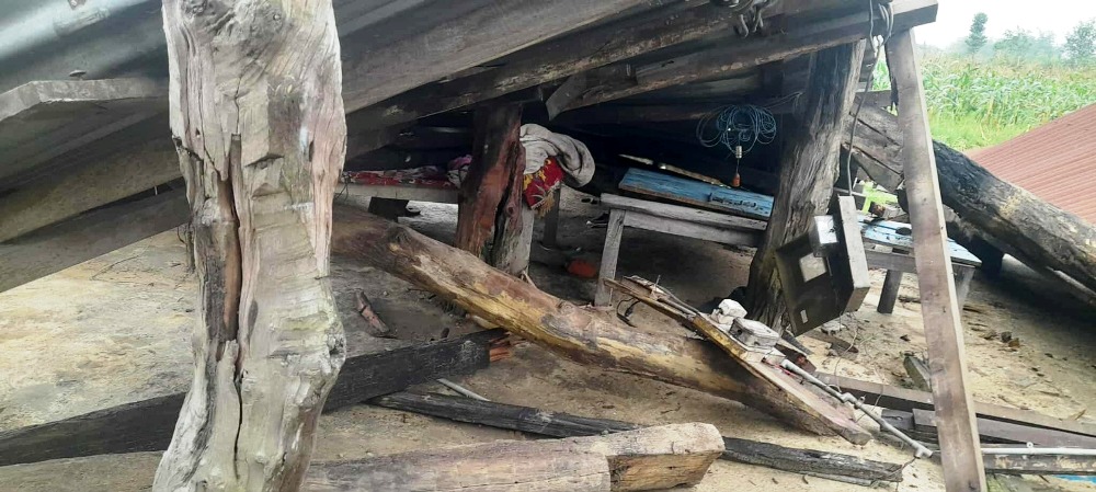 हावाहुरीले घर भत्किँदा हल्दिबारीमा एक जनाको मृत्यु