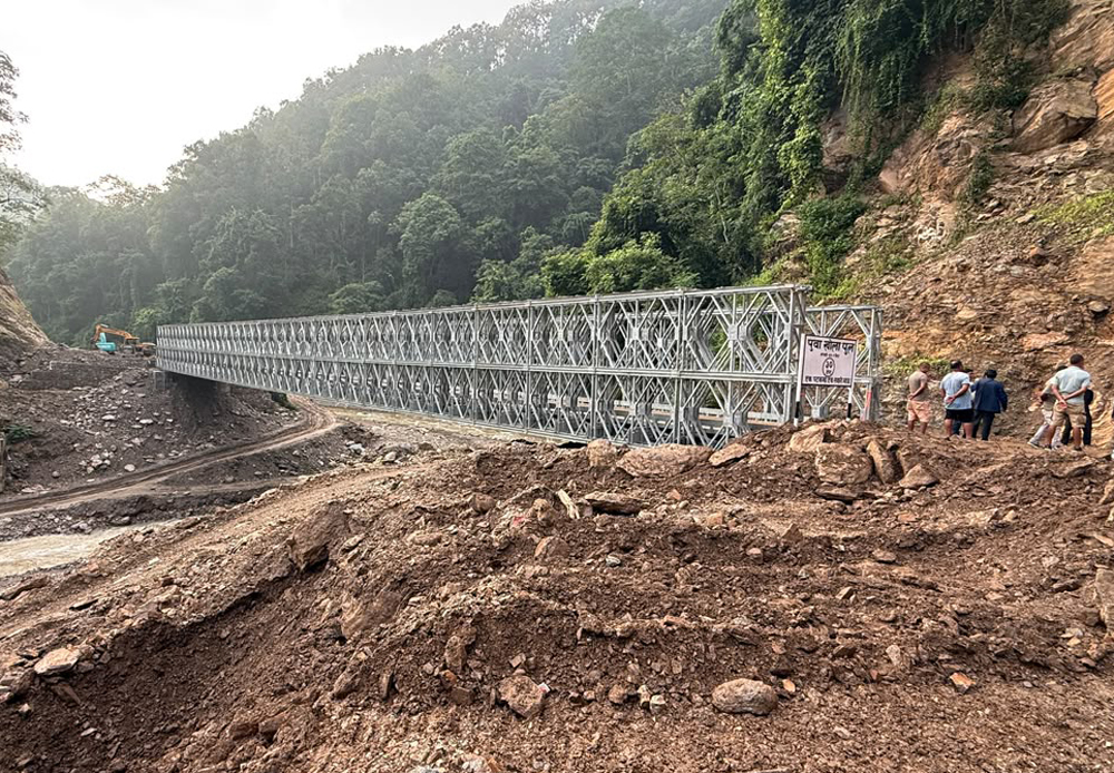 इलामको पुवाखोलामा बेलिब्रिज जडान, मेची करिडोरबाट यातायात सञ्चालन