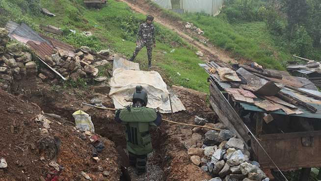 खोटाङमा द्वन्द्वकालीन नेपोलाइट भेटियो, सेनाले गर्यो डिस्पोज